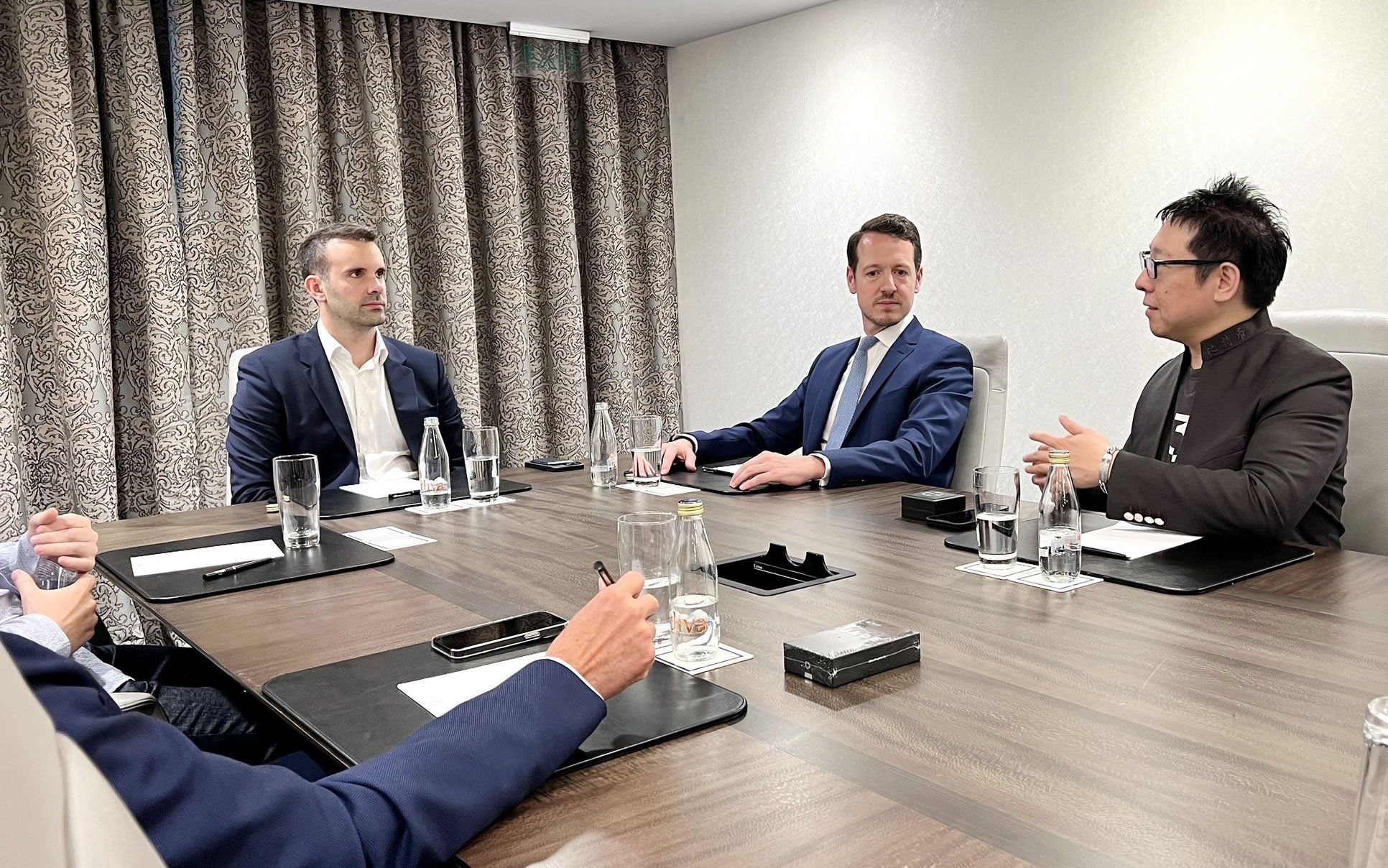 Montenegro Bitcoin meeting. Source: X/@JAN3com